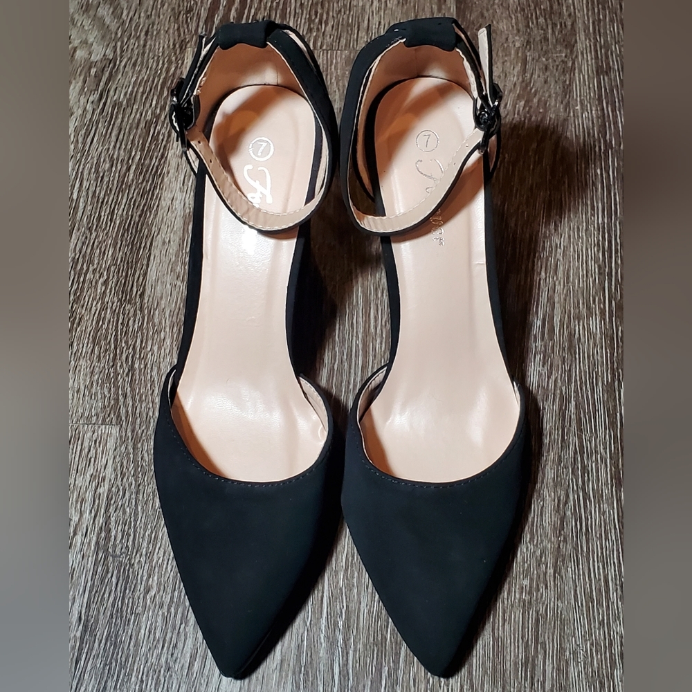 Forever Songful 6 Black Nub Women's Pumps Size 7